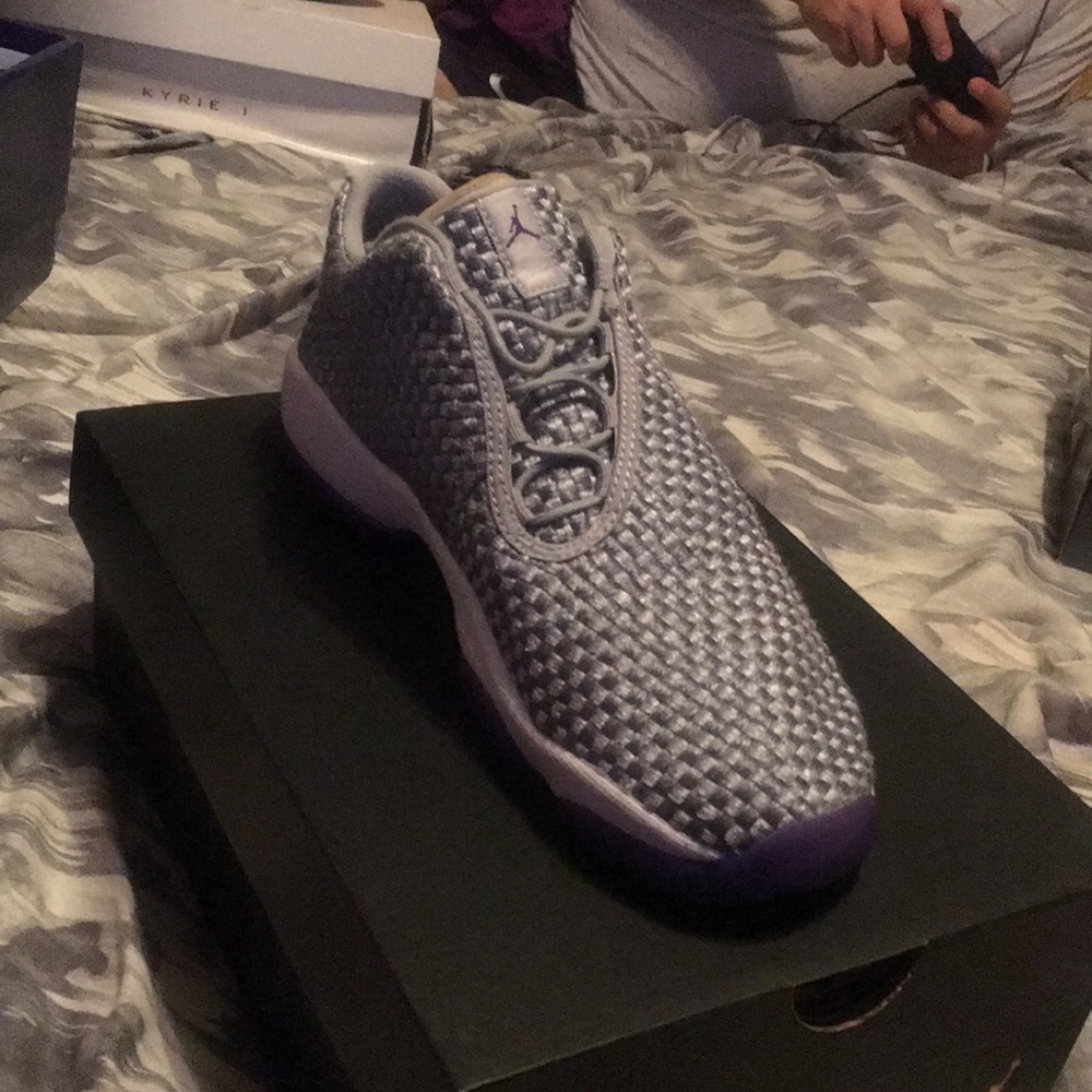 Jordan future - Picture 3 of 4